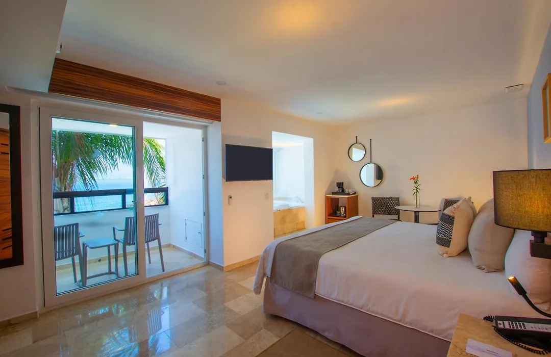 Buenaventura Grand Hotel & Great Moments-1